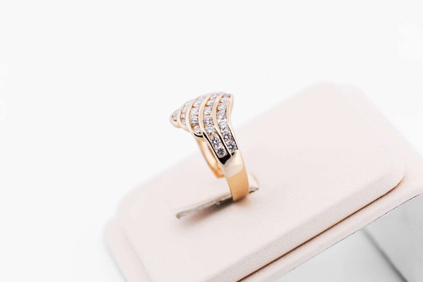 Estate Low-Profile Multi-Row Channel Set Diamond Right Hand Ring