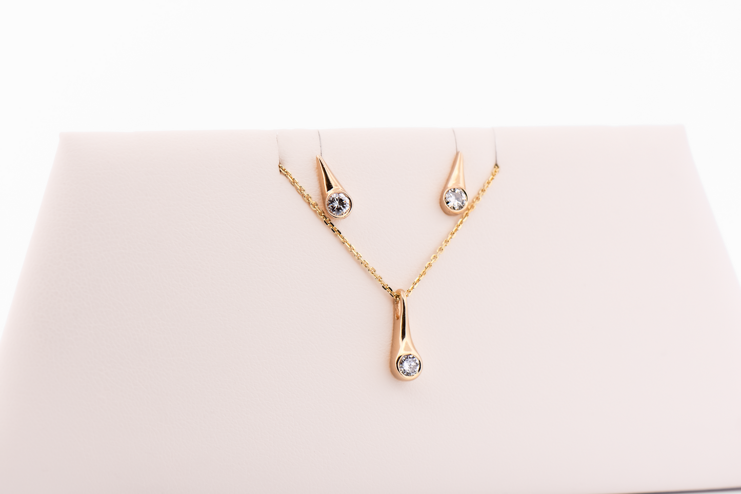 Estate Yellow Gold & Diamond "Drip Drop" Pendant and Earring Set