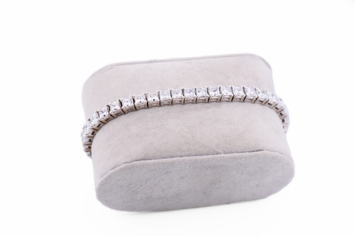 Fab Princess Cut Diamond Tennis Bracelet in White Gold