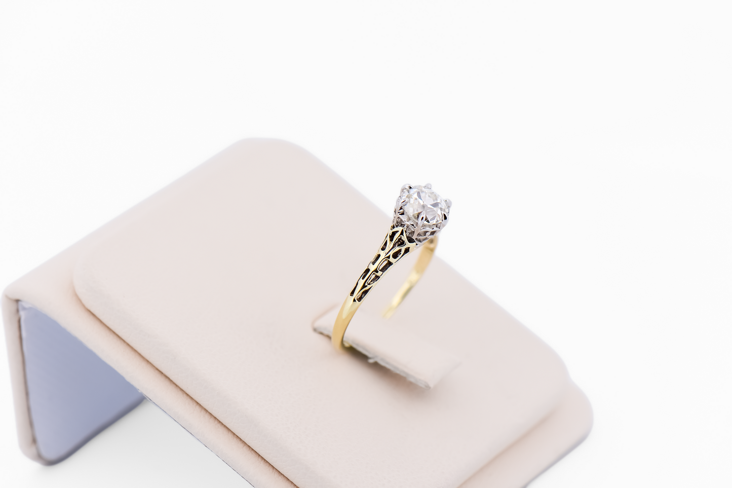 Fabulous 1ct Antique Old Mine Cut Diamond Engagement Ring in Yellow Gold Filigree