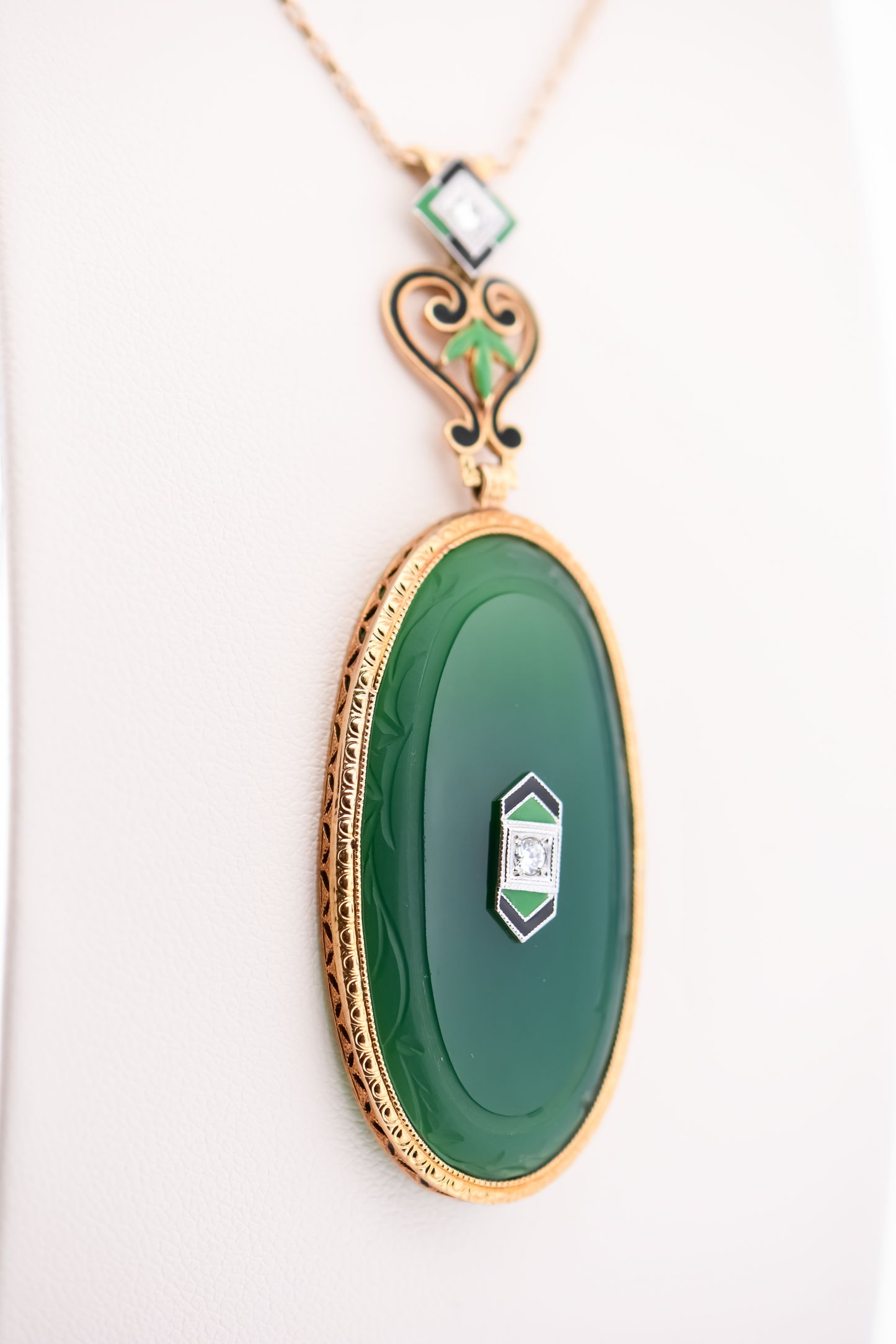 Fabulous Art Deco Yellow Gold Necklace with Green Onyx, Enamel & Diamonds