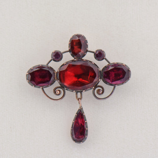 Art Nouveau Murrle Bennet Foil-Backed Garnet Brooch