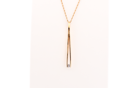 Gemologist's Pendant- Natural Diamond set in 14k Yellow Gold Gemstone Tweezers