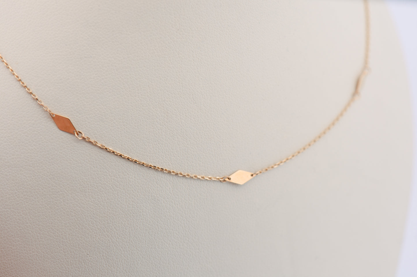 Geometric Station Chain in Yellow Gold