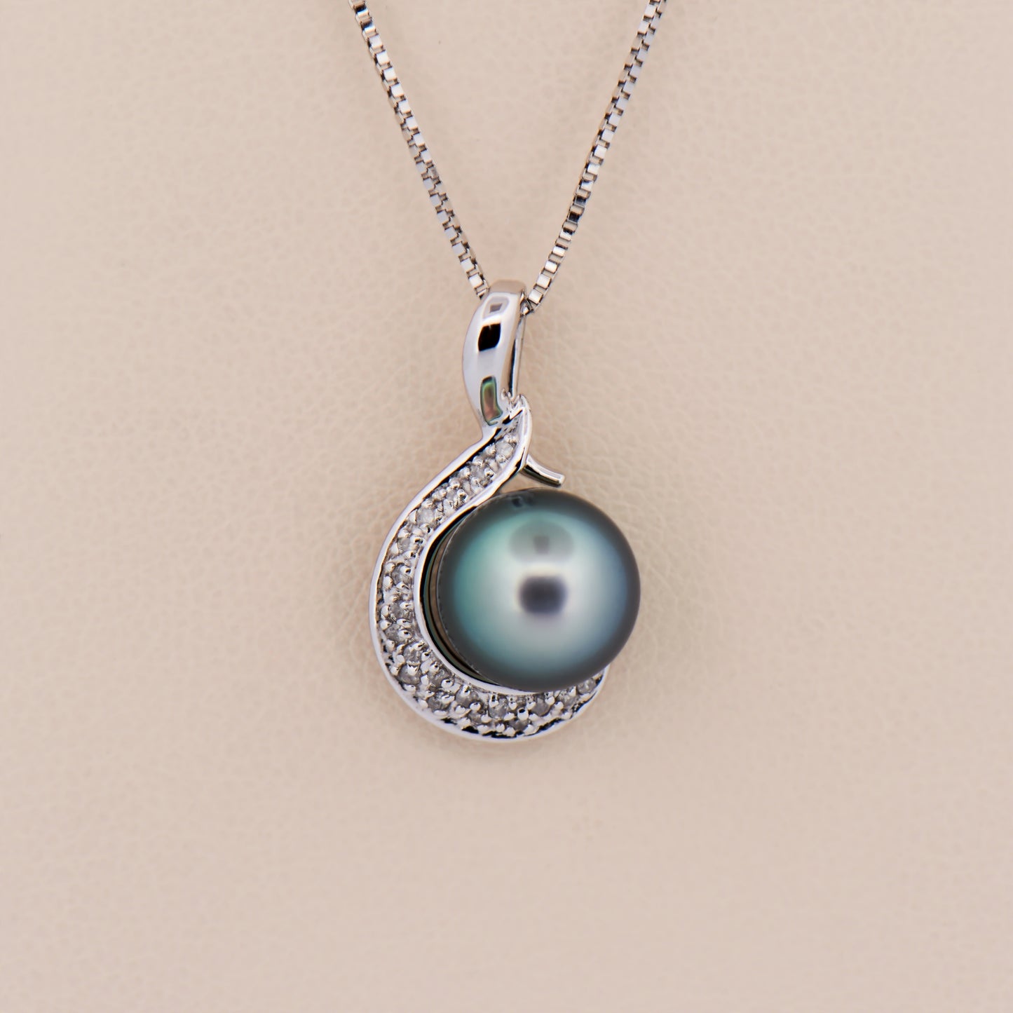 Grey Tahitian Pearl and Diamond Pendant in White Gold
