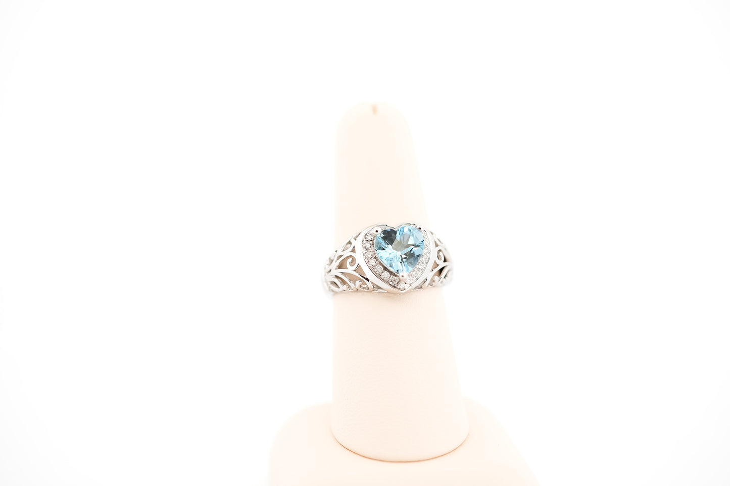 Heart Shape Aquamarine & Diamond Ring in White Gold Filigree