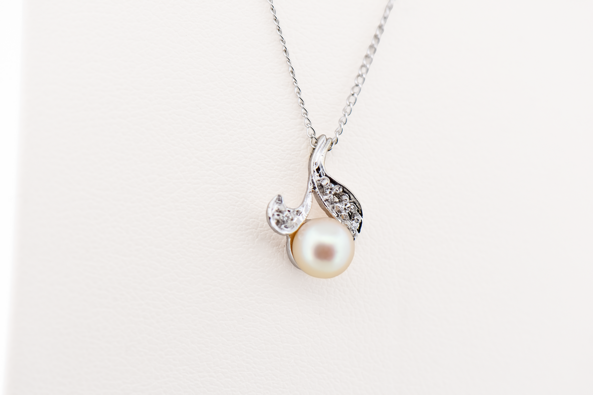 Mid-Century White Akoya Pearl & Diamond Pendant