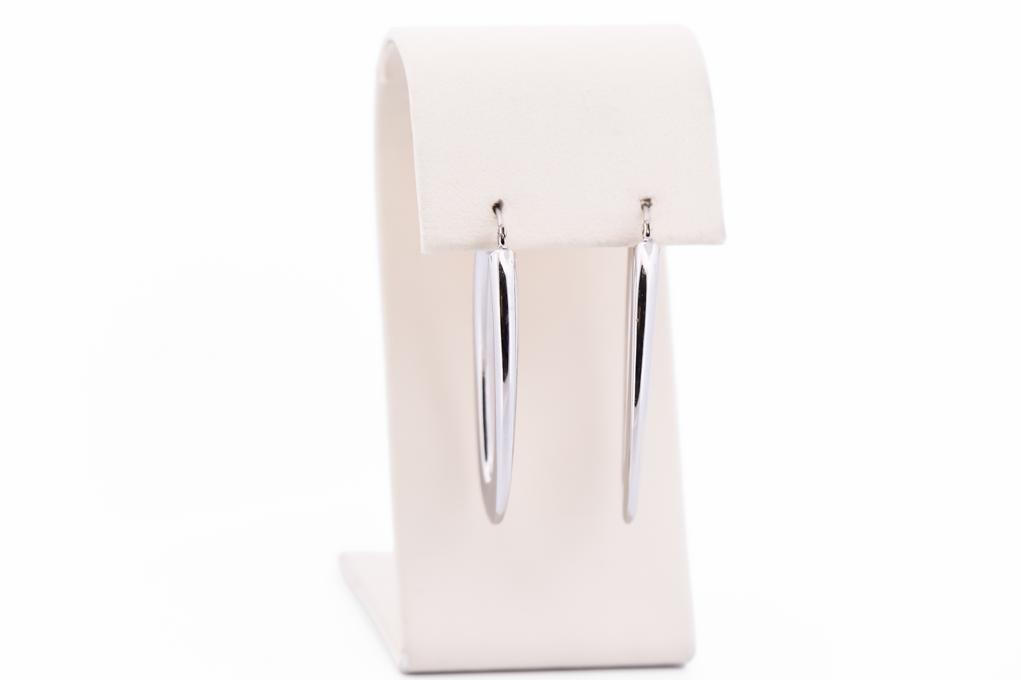 Modern Estate Oval Hollow Hoop Earrings in White Gold
