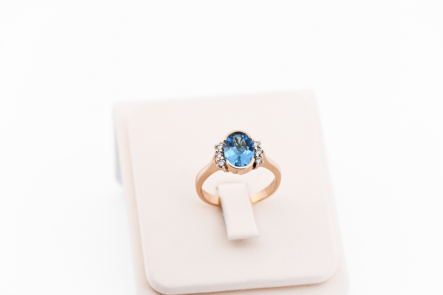 Modern Estate Swiss Blue Topaz Ring in Yellow Gold Semi-Bezel