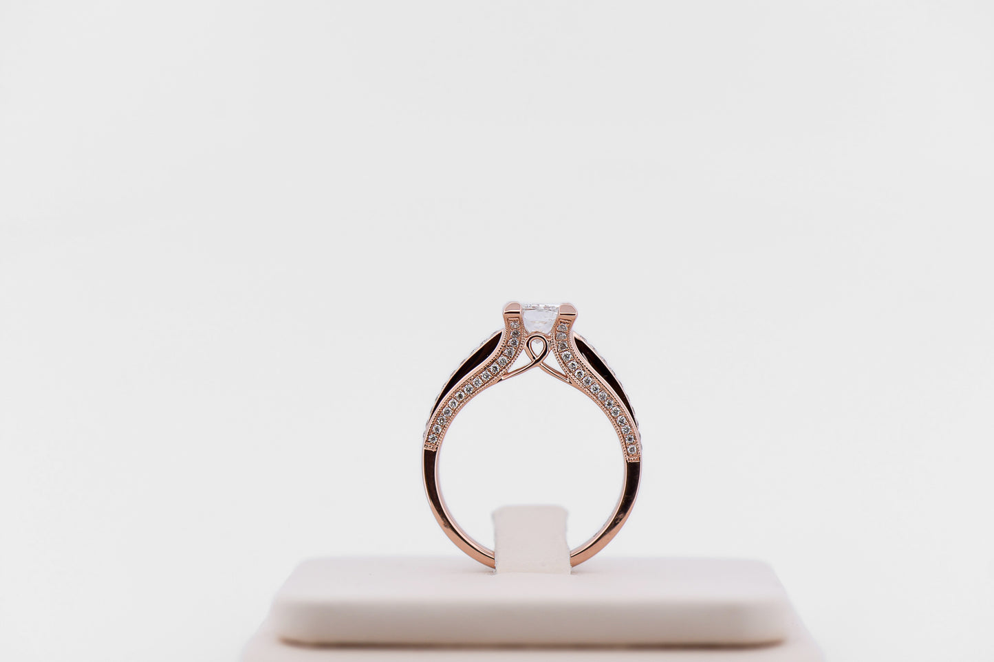 Modern Rose Gold Engagement Ring with 1ct Princess Cut Diamond