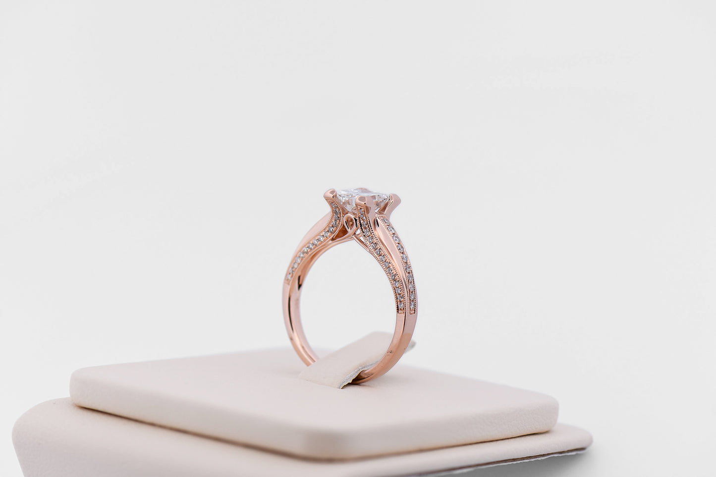 Modern Rose Gold Engagement Ring with 1ct Princess Cut Diamond