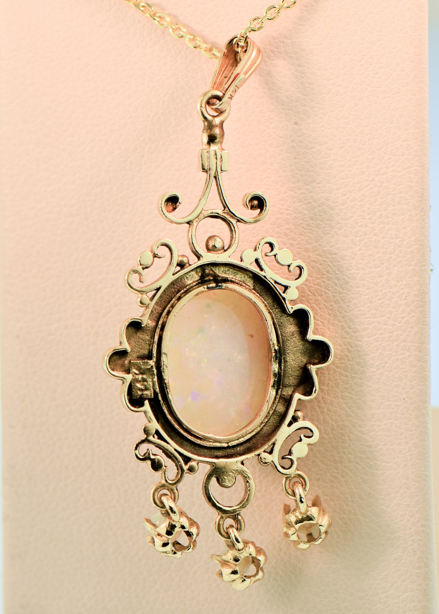 Mid-Century Vintage Italianate Gold & Opal Pendant