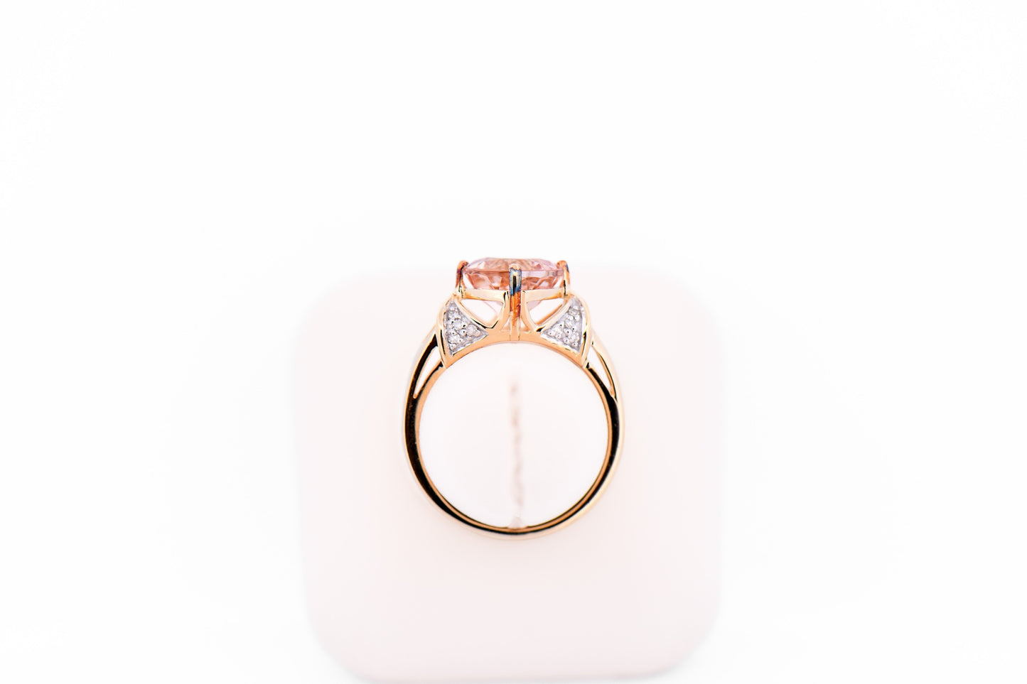 Peachy Pink Round Morganite Ring in Yellow Gold