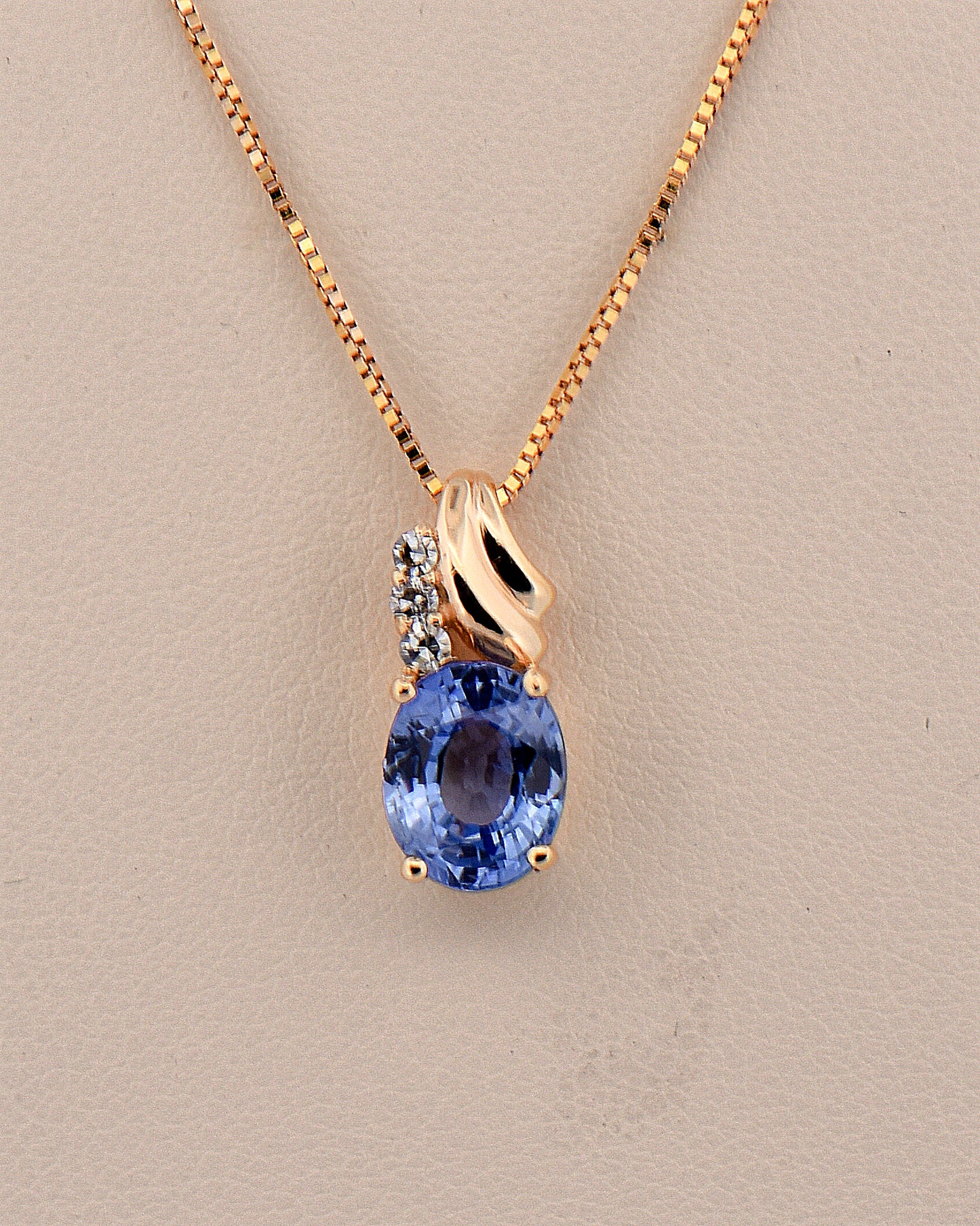 Periwinkle Blue Ceylon Sapphire & Diamond Pendant