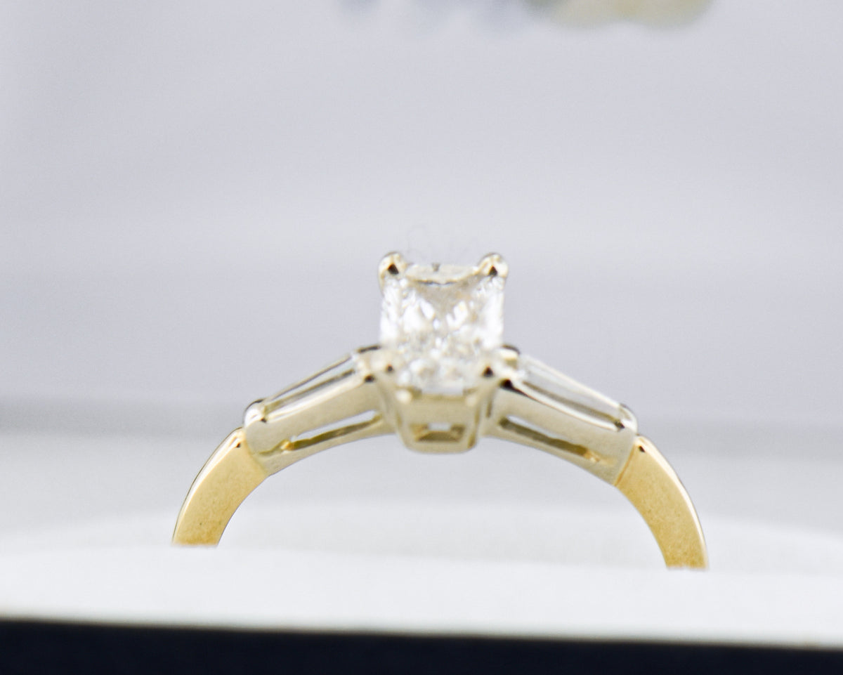 Classic Engagement Ring with Radiant Cut & Baguette Diamonds