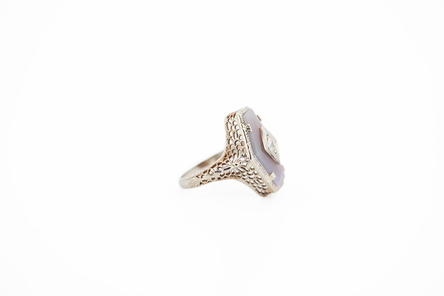 Rare Art Deco Hexagonal Filigree Ring with Grey Agate & Diamond