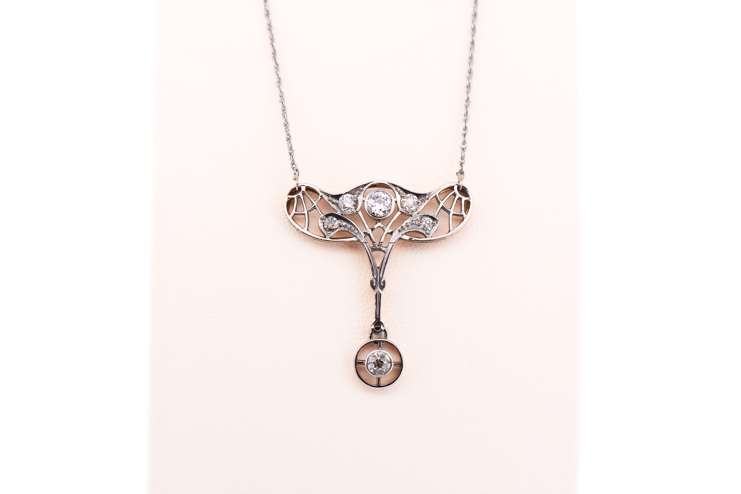 Rare Art Nouveau Diamond Necklace in Platinum-Topped Gold