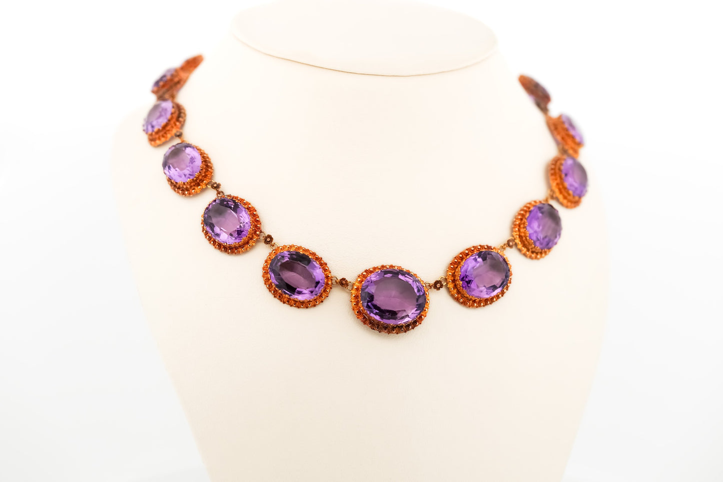 Regal Victorian Amethyst Riviere Necklace in 18k Yellow Gold