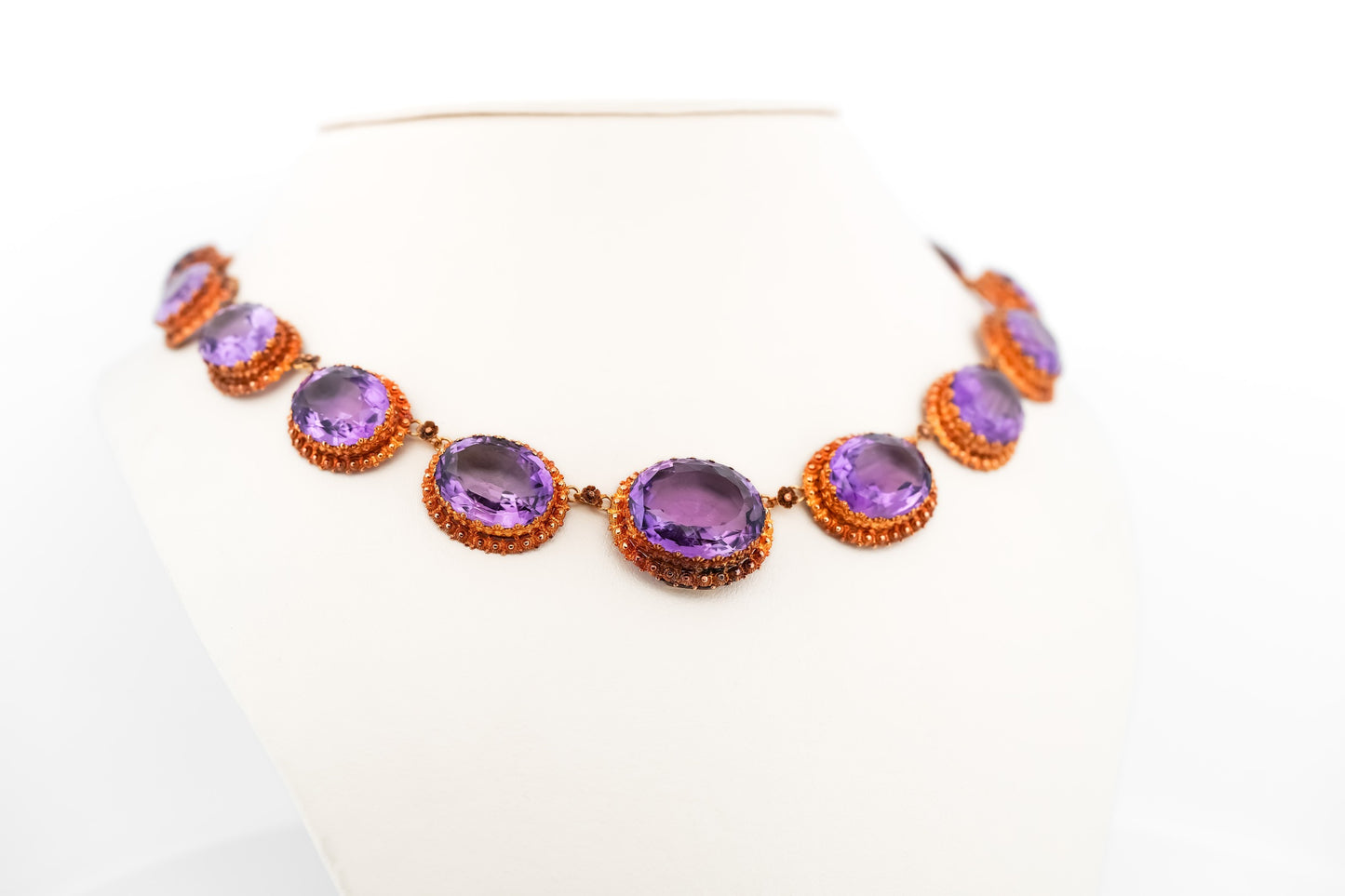 Regal Victorian Amethyst Riviere Necklace in 18k Yellow Gold