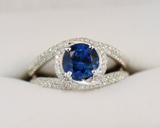 2.68ct Round Blue Sapphire in Swirly Pavé Diamond Cocktail Ring