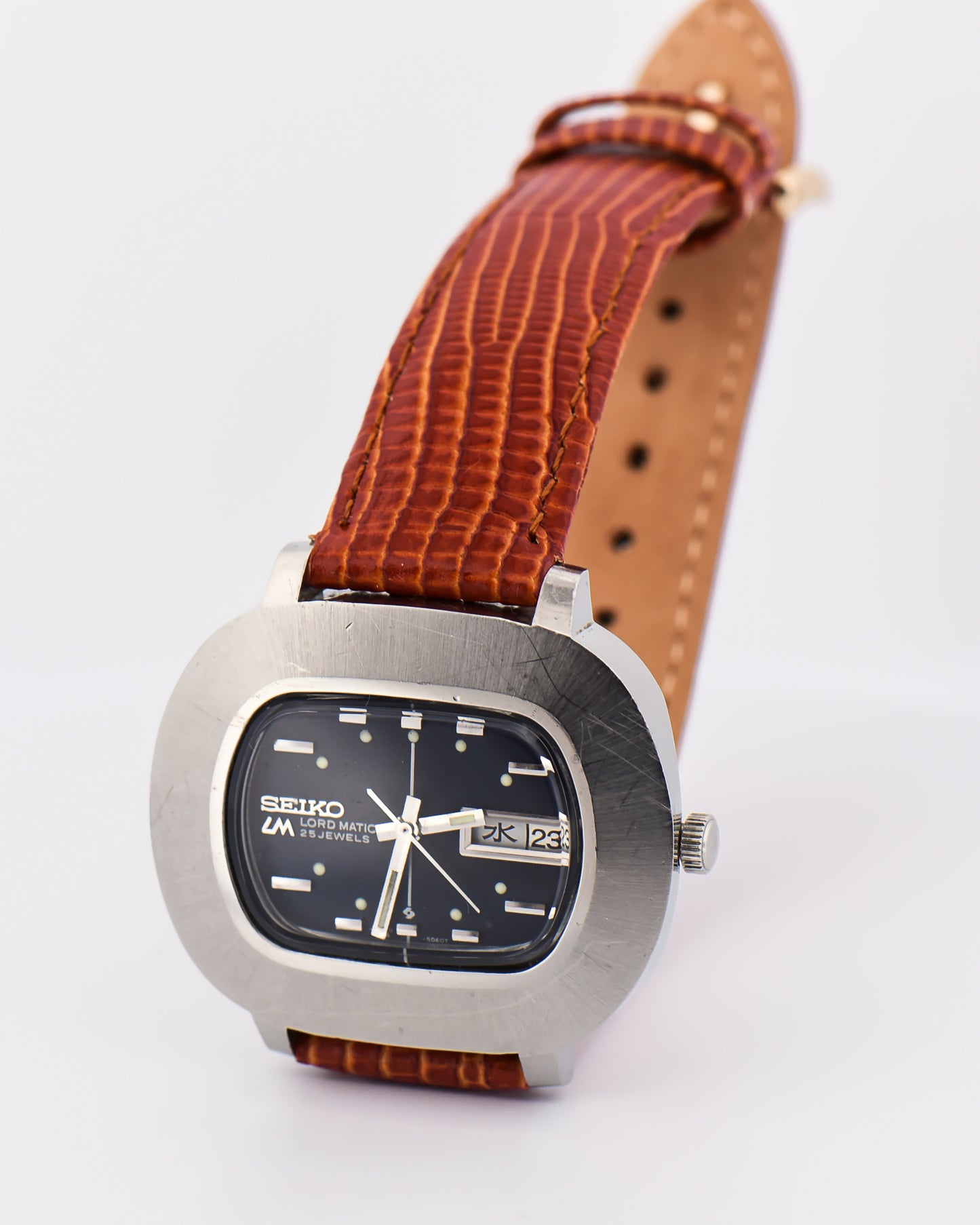 Vintage Seiko Lordmatic 5606-5010 JDM Automatic Cushion Watch