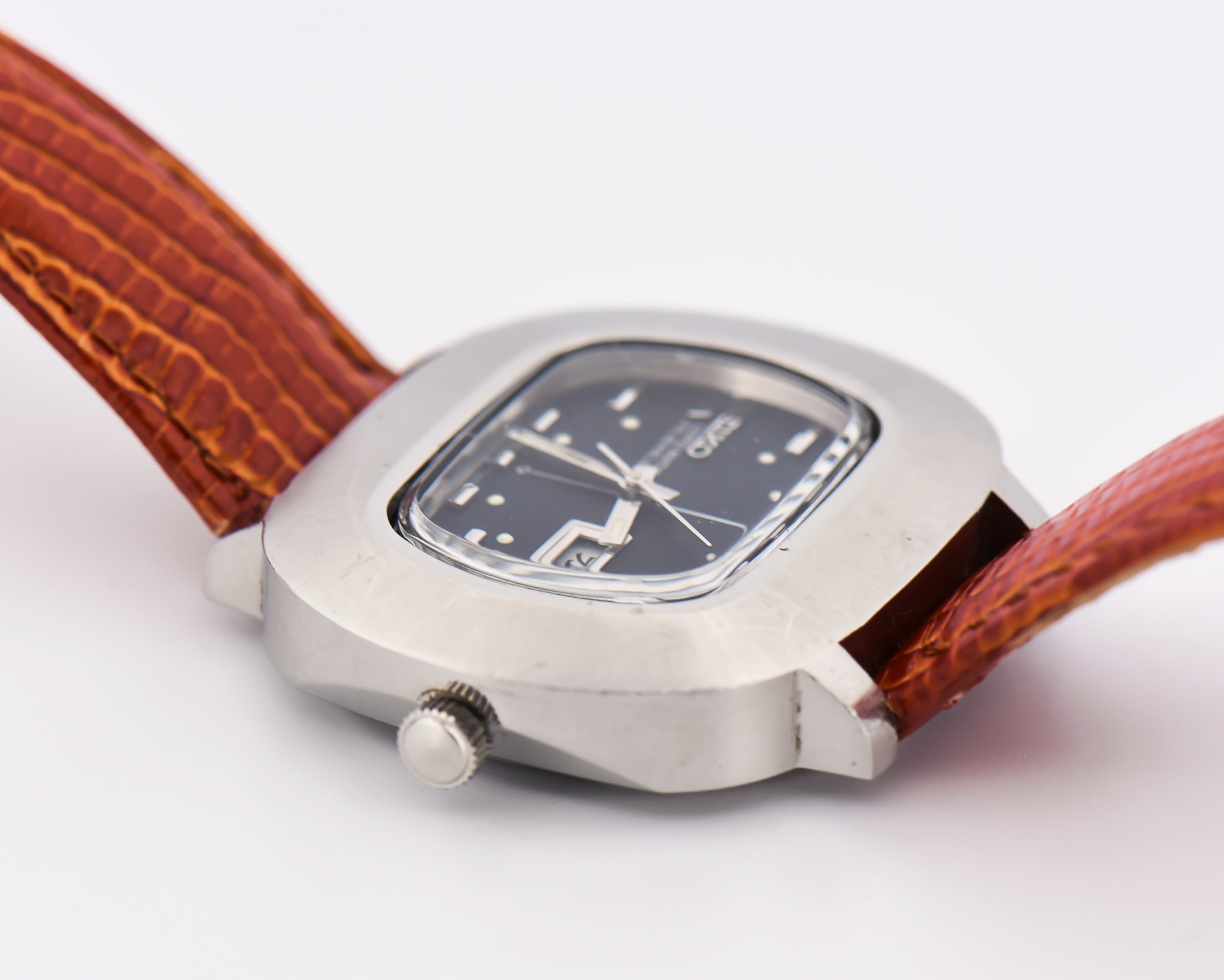 Vintage Seiko Lordmatic 5606-5010 JDM Automatic Cushion Watch