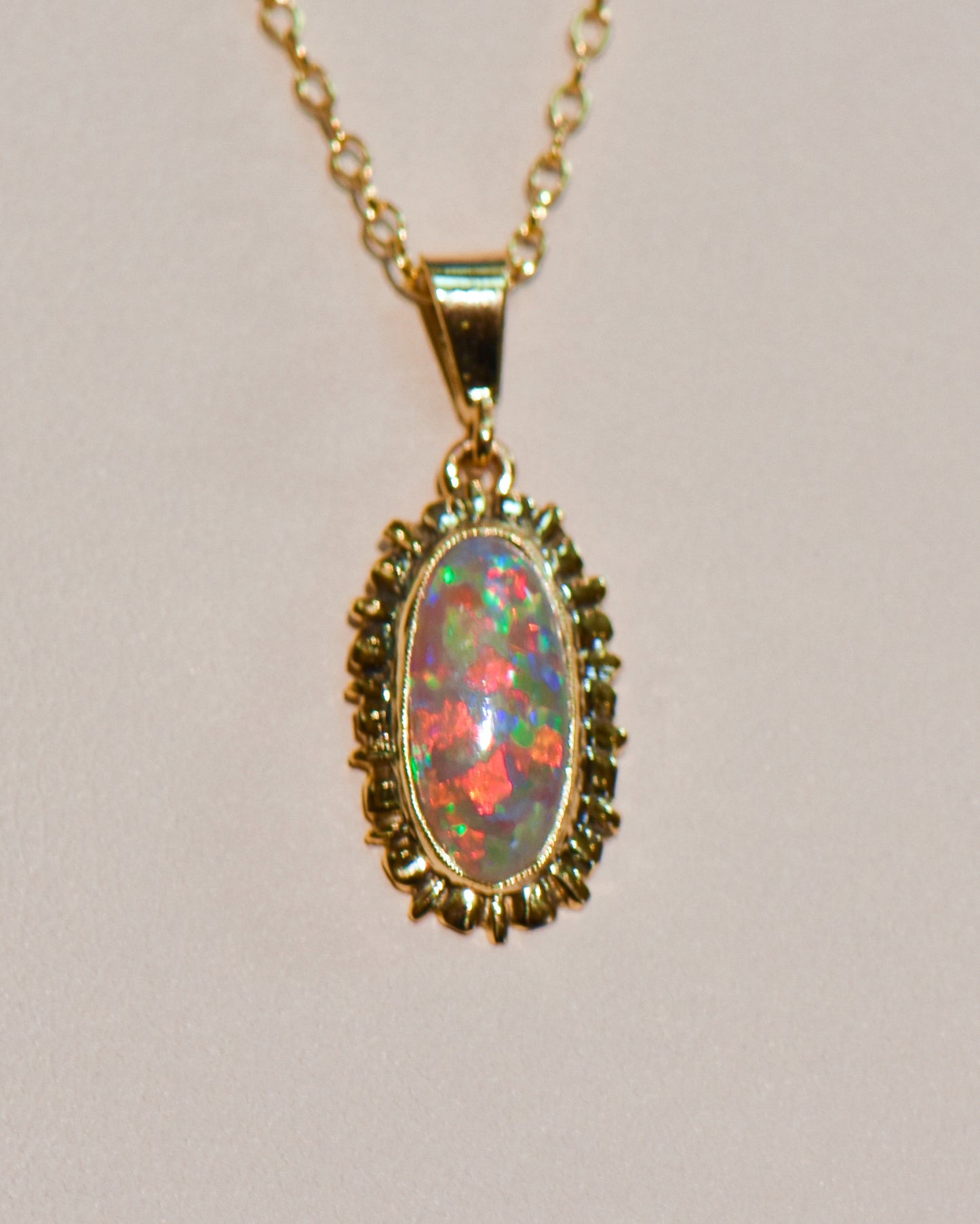 Antique Top Gem Opal Pendant with 17-inch Chain