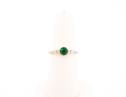 Top Gem Quality Round Emerald Engagement Ring in Yellow Gold Milgrain Bezel