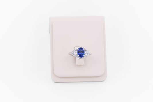 Top Quality 2.5ct Oval Blue Sapphire & Rose Cut Diamond Ring
