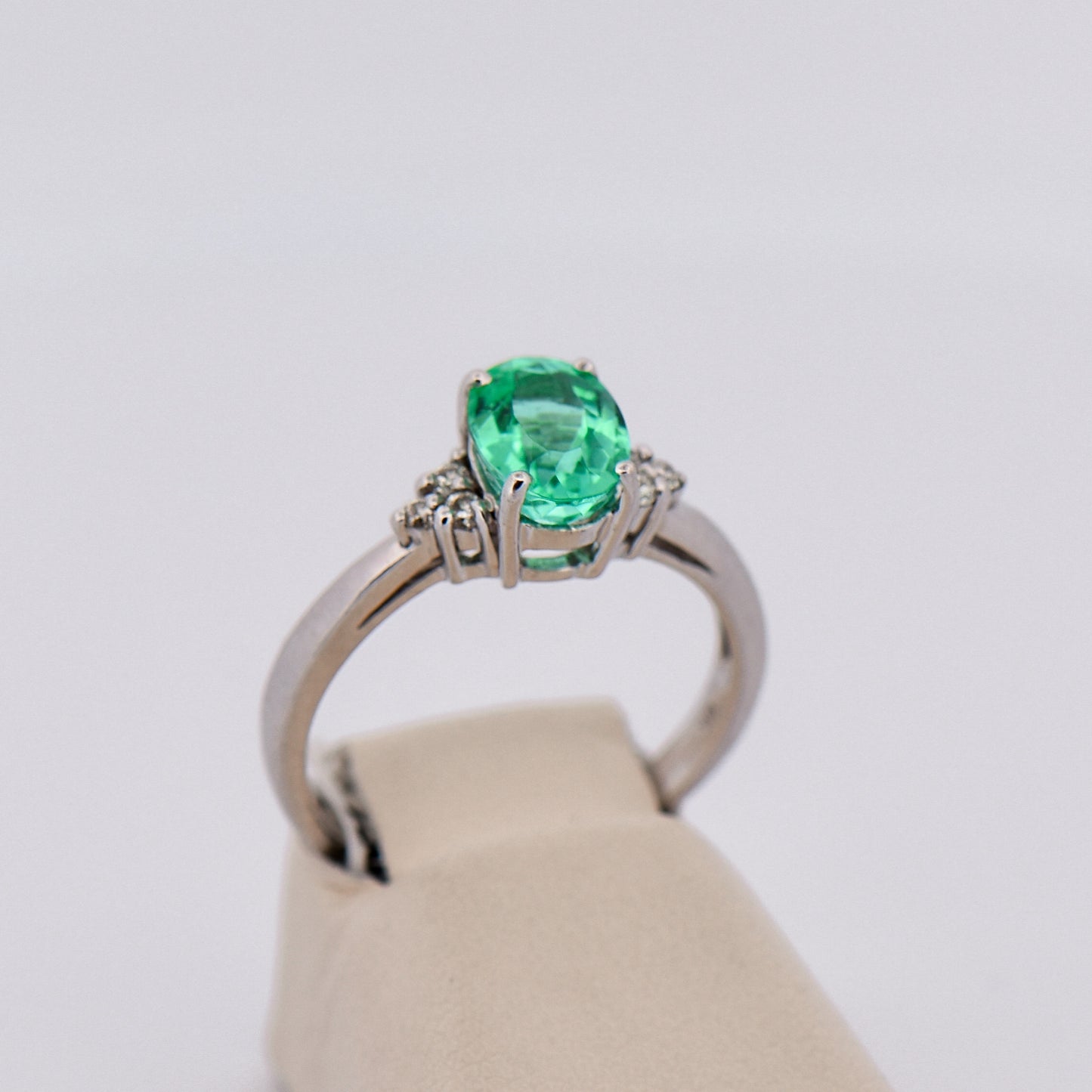 Top Quality Neon Paraiba Tourmaline Engagement Ring