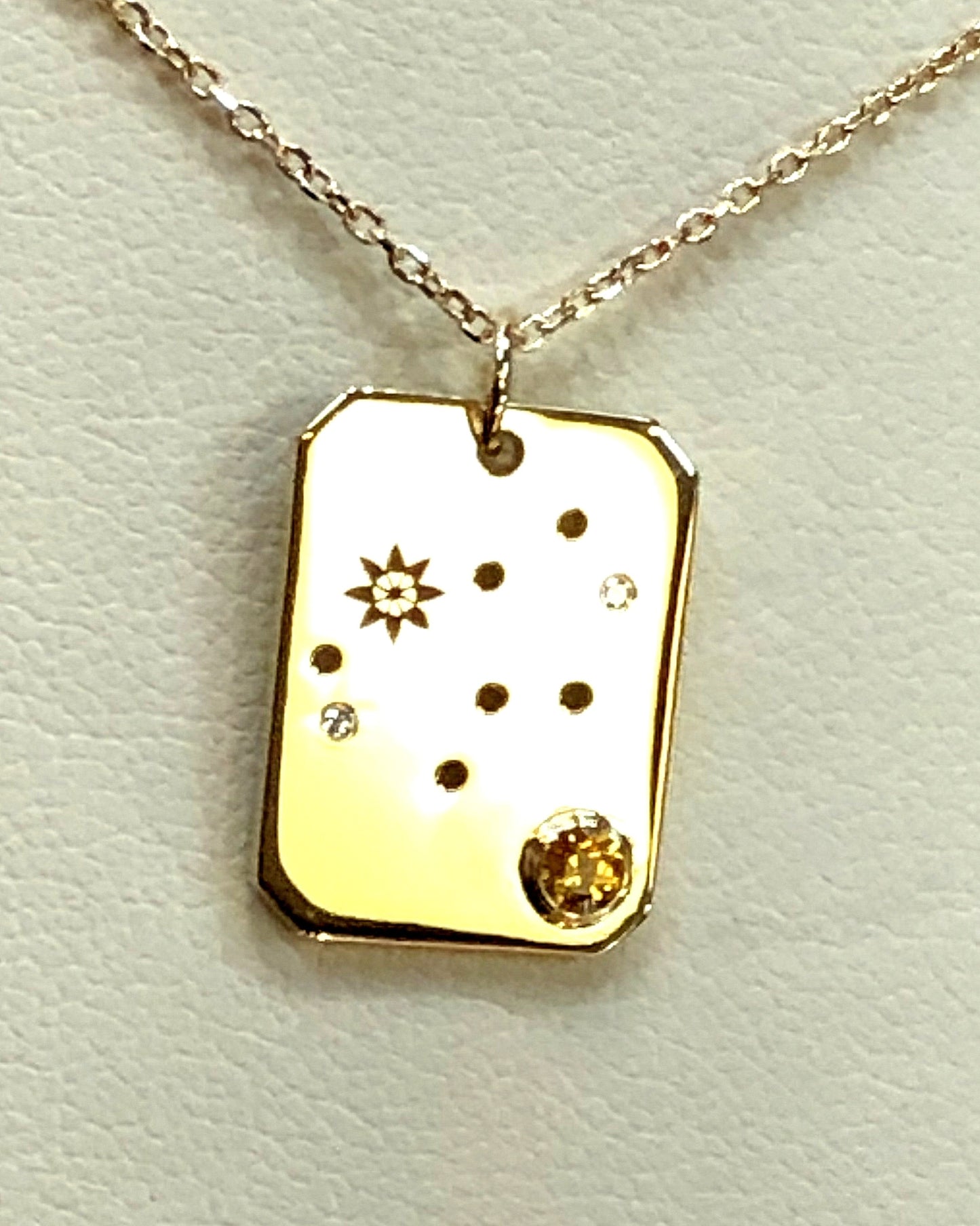 Gold Pendant Set with Birthstone & Birth Month Constellation Sign