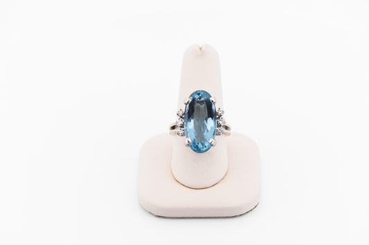 Vintage Cocktail Ring with 10ct Oval Aquamarine & Diamonds