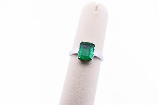 Vintage Emerald-Cut Emerald Solitaire Engagement Ring in White Gold