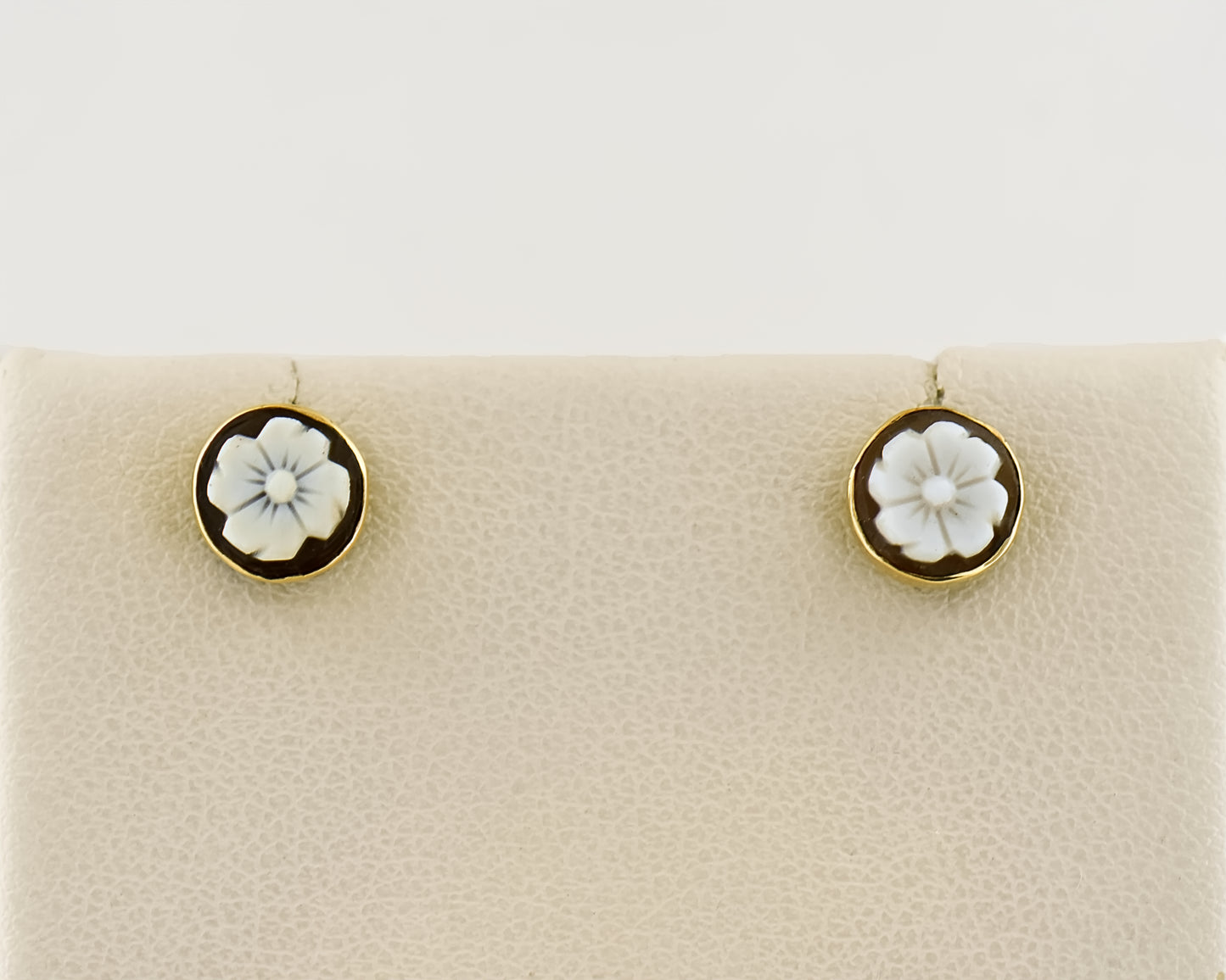 Vintage Flower Cameo Stud Earrings