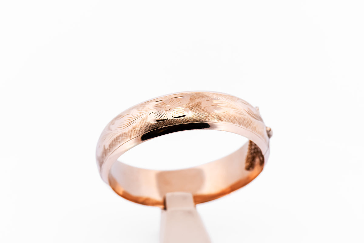 Vintage Hawaiin Hinged Cuff Bracelet with Floral Engraving 10k