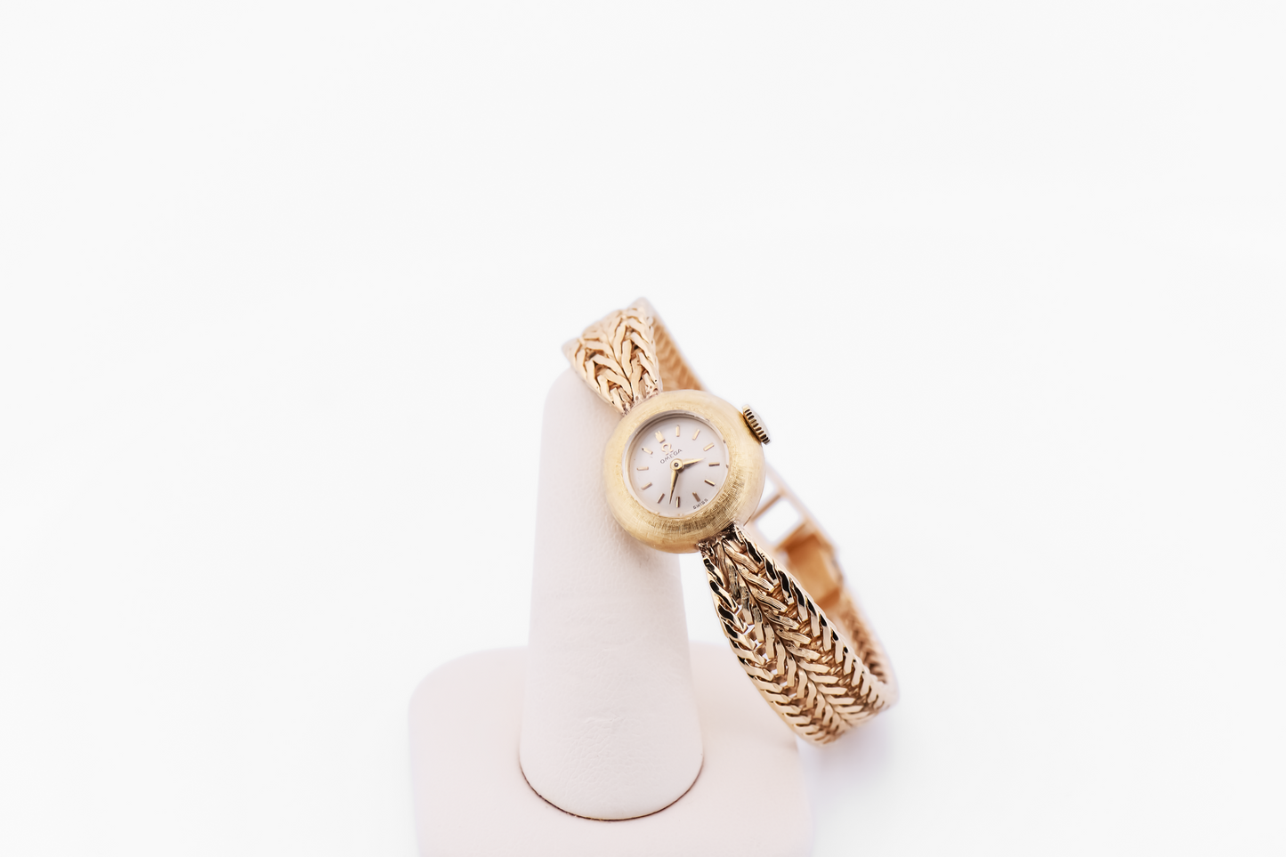 Vintage Mechanical Ladies Omega Cocktail Watch in Solid 14k Yellow Gold