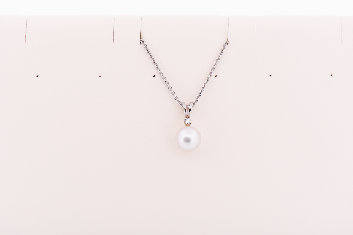 White Akoya Pearl Pendant & Earring Set in 14k White Gold